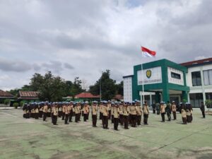 SMAIT Harapan Umat Karawang Gelar Leadership Academy di Makodim 0604 Karawang