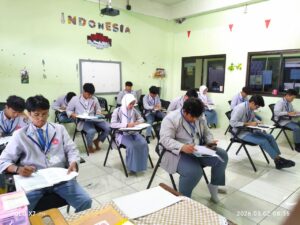 Pelaksanaan Asesmen Sumatif Akhir Jenjang (ASAJ) Kelas XII SMAIT Harapan Umat Berjalan Lancar